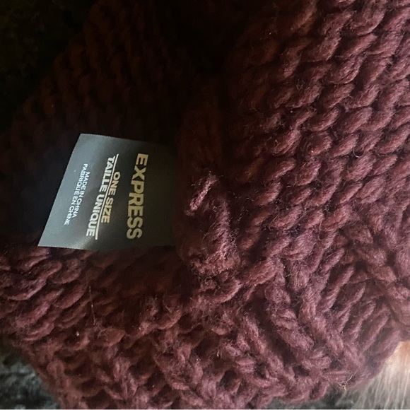 NEW Express Burgundy and Pink Pom-Pom Knit Beanie - Picture 4 of 4
